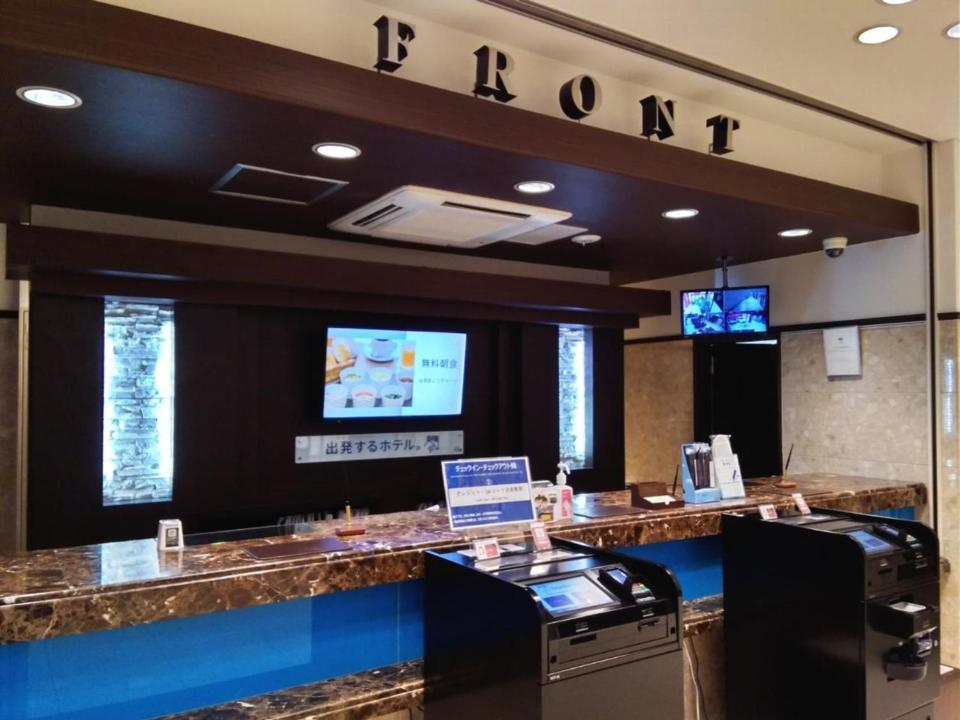 Toyoko Inn Osaka Semba Higashi Экстерьер фото